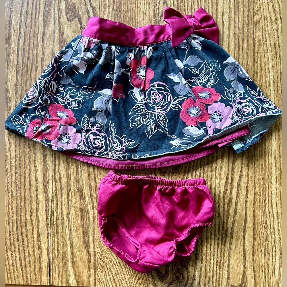 Old Navy lined skirt with matching panties size 2